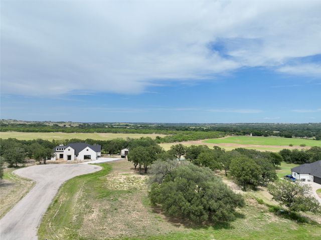 200 Sorrel Lane, Weatherford, TX 76087