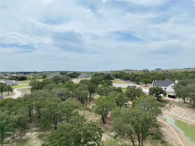 200 Sorrel Lane, Weatherford, TX 76087