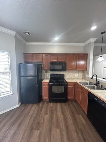 2670 N Valencia Avenue 2, Fayetteville, AR 72703