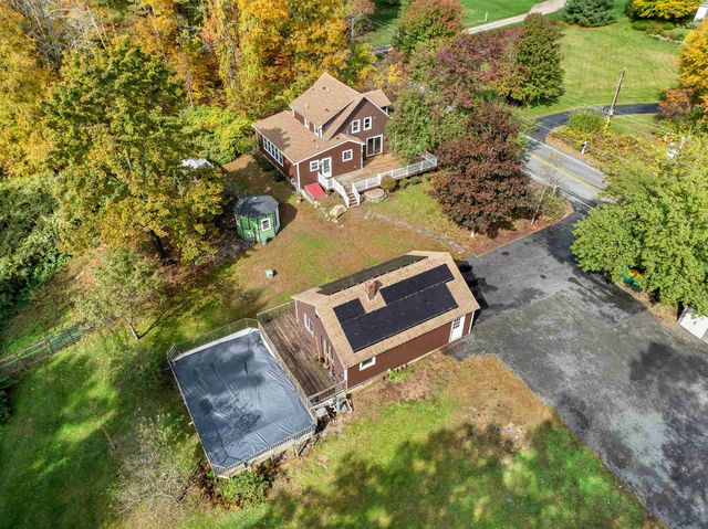 14 Hunt Road, Kingston, NH 03848