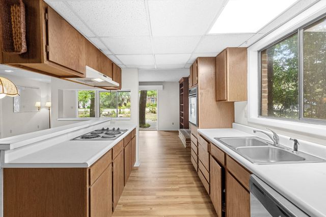 308 63rd Ave. N, Myrtle Beach, SC 29572