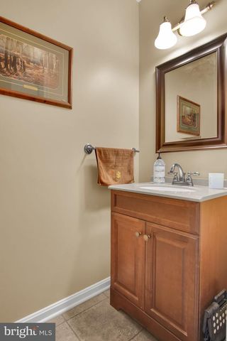 882 HAWTHORN AVENUE, Mechanicsburg, PA 17055