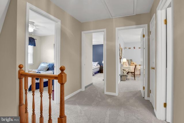 882 HAWTHORN AVENUE, Mechanicsburg, PA 17055