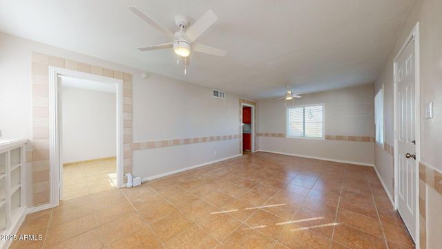 2214 N 24th Place, Phoenix, AZ 85008