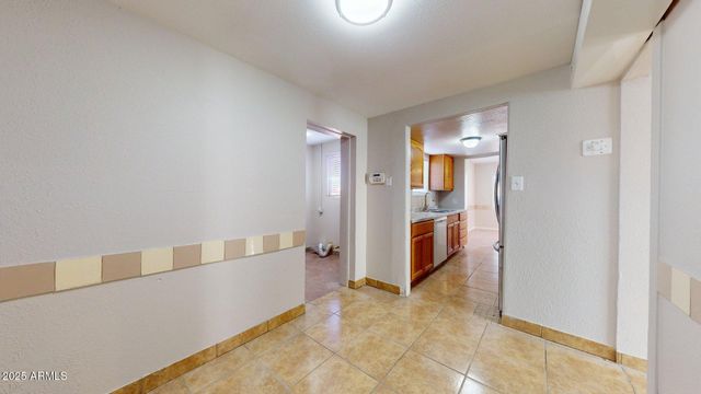 2214 N 24th Place, Phoenix, AZ 85008
