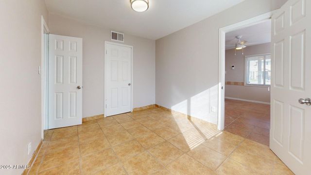 2214 N 24th Place, Phoenix, AZ 85008