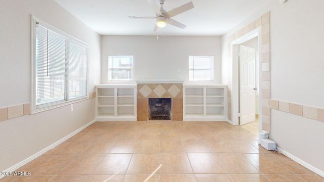 2214 N 24th Place, Phoenix, AZ 85008