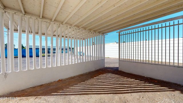 2214 N 24th Place, Phoenix, AZ 85008