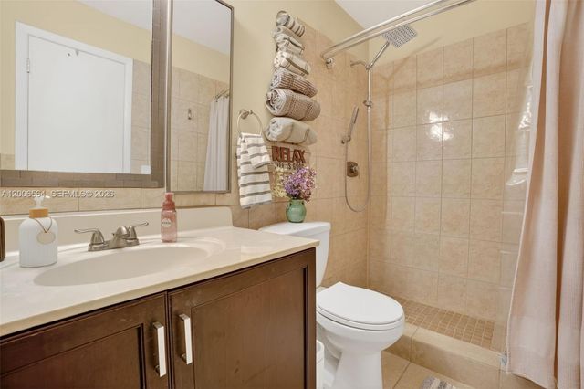 8330 SW 154th Ave 35, Miami, FL 33193