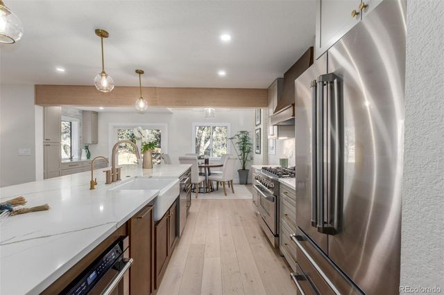 8691 E Kettle Avenue, Centennial, CO 80112