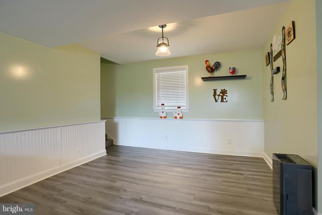 10 DAVID GLENN DR, Carlisle, PA 17015