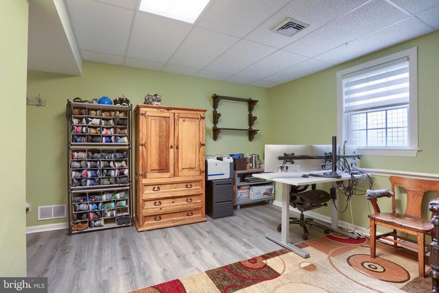 10 DAVID GLENN DR, Carlisle, PA 17015