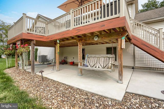 10 DAVID GLENN DR, Carlisle, PA 17015