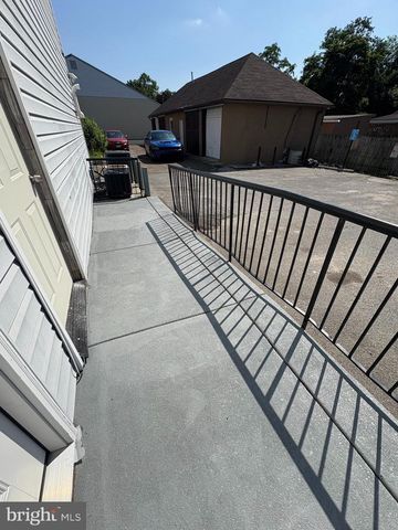 176 N BROADWAY, Pennsville, NJ 08070