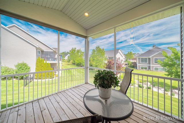2285 Whistle Creek Drive, Byron Center, MI 49315