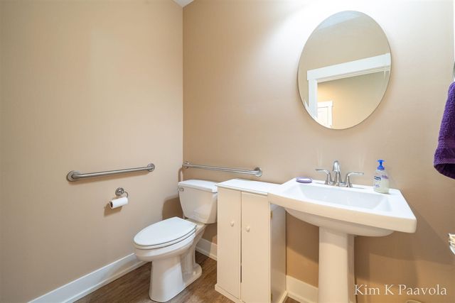 2285 Whistle Creek Drive, Byron Center, MI 49315