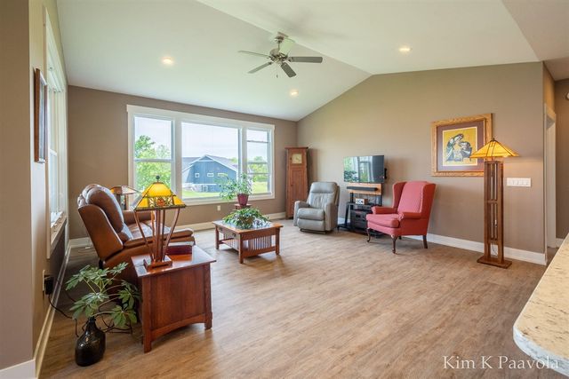 2285 Whistle Creek Drive, Byron Center, MI 49315