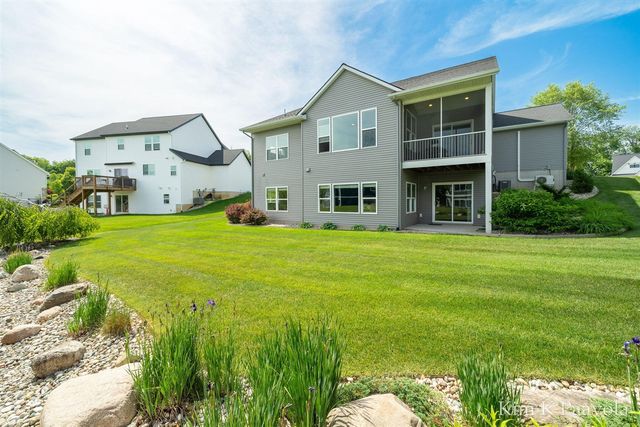 2285 Whistle Creek Drive, Byron Center, MI 49315