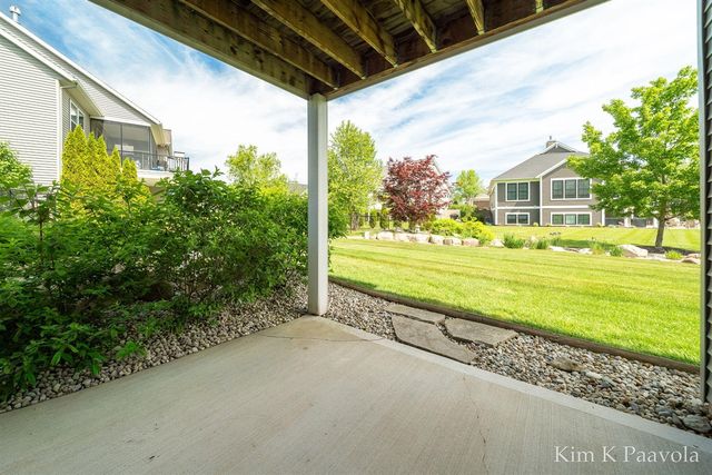 2285 Whistle Creek Drive, Byron Center, MI 49315