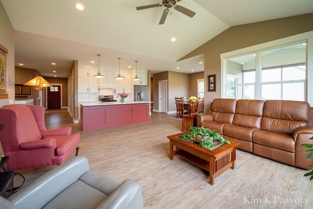 2285 Whistle Creek Drive, Byron Center, MI 49315