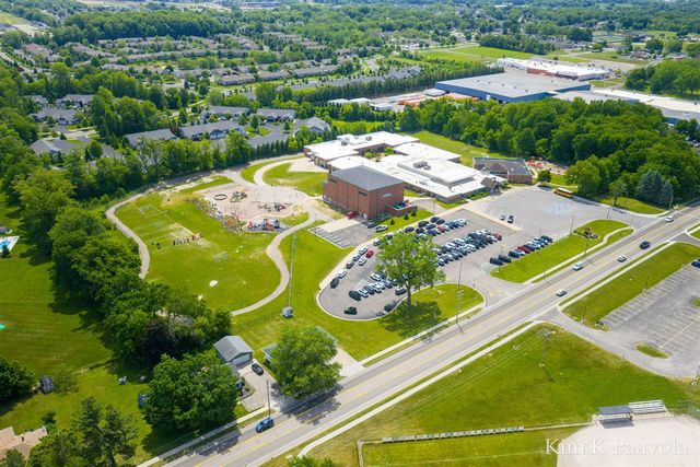 2285 Whistle Creek Drive, Byron Center, MI 49315