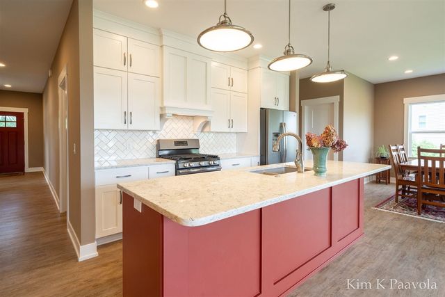 2285 Whistle Creek Drive, Byron Center, MI 49315