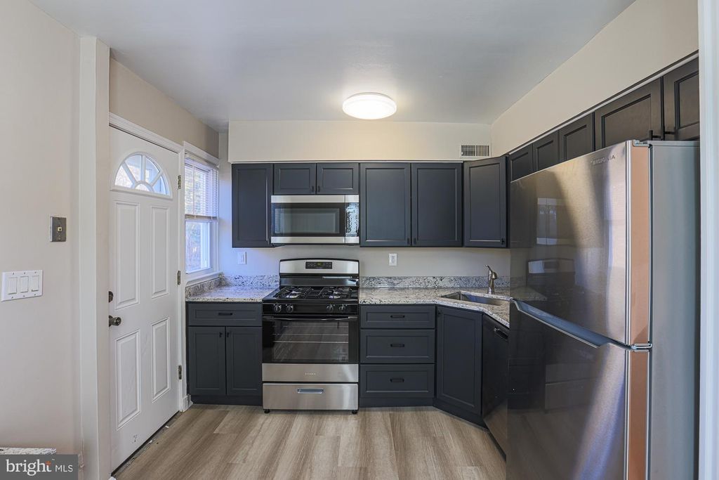 6226 WOODCREST AVE, Baltimore, MD 21209
