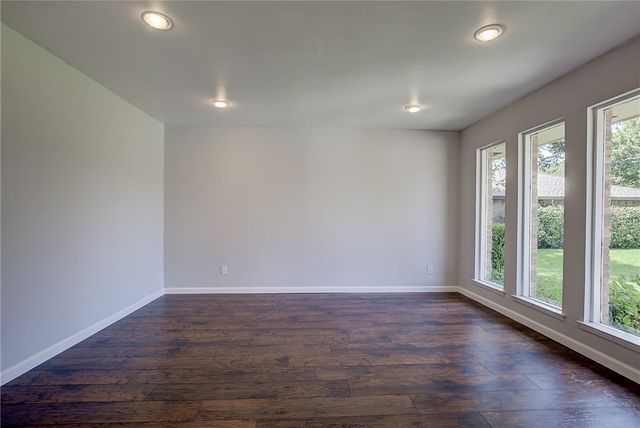 7881 La Cabeza Drive, Dallas, TX 75248