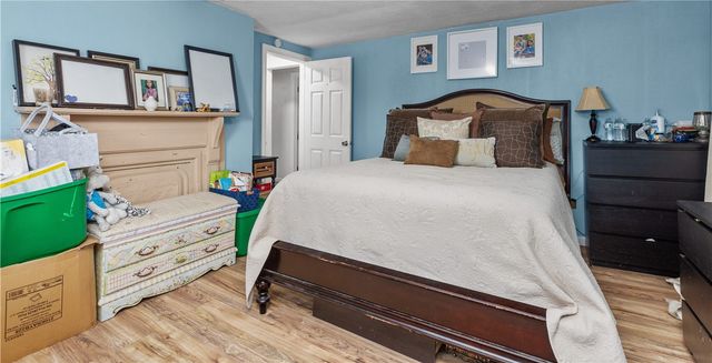 3618 Downing St, South Park, PA 15129