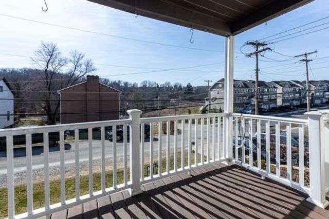 3618 Downing St, South Park, PA 15129