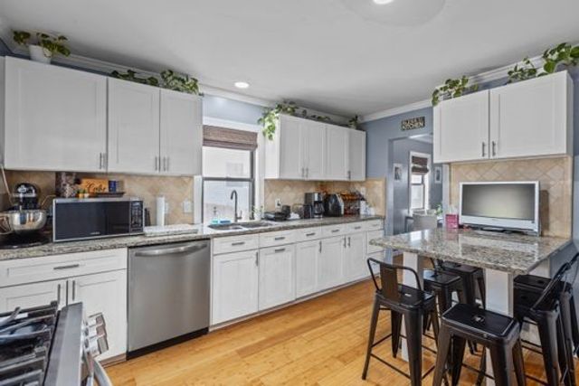 3618 Downing St, South Park, PA 15129
