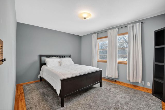 2506 laurel Street, Waterloo, IA 50702