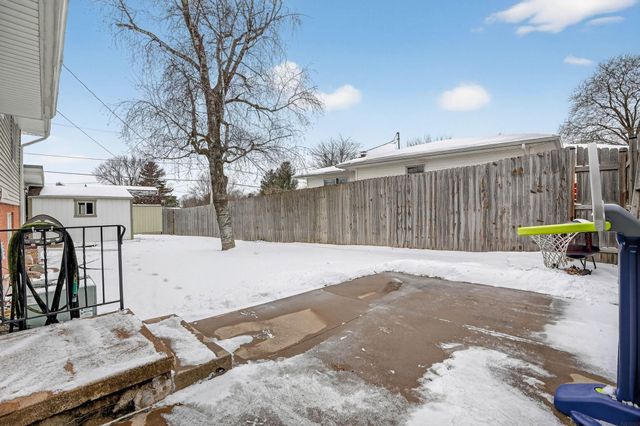 2506 laurel Street, Waterloo, IA 50702