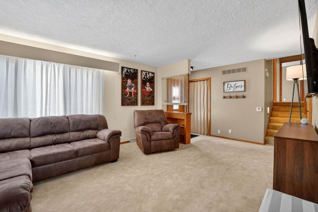 2506 laurel Street, Waterloo, IA 50702