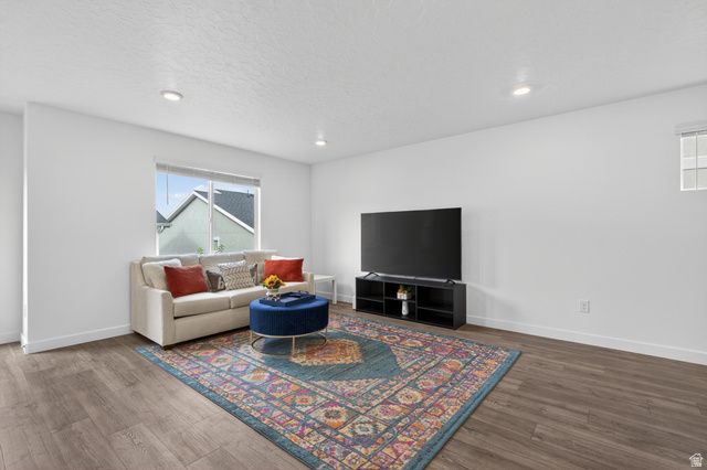 8614 W BOWIE DR, Magna, UT 84044