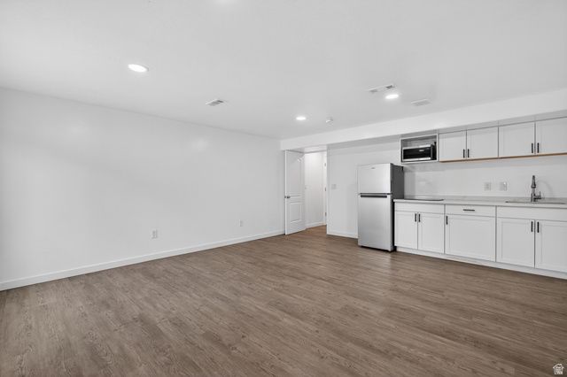 8614 W BOWIE DR, Magna, UT 84044