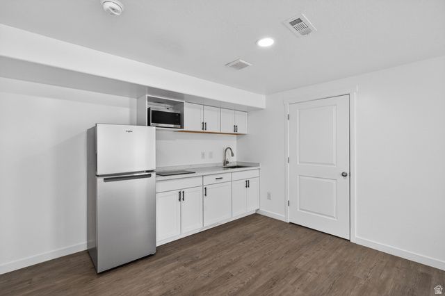 8614 W BOWIE DR, Magna, UT 84044