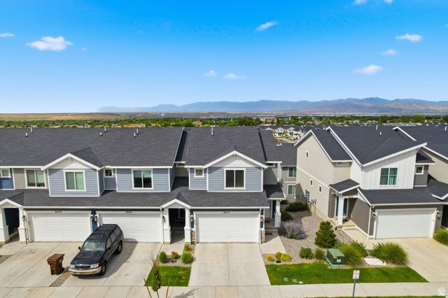 8614 W BOWIE DR, Magna, UT 84044
