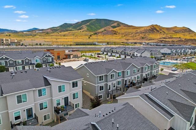 8614 W BOWIE DR, Magna, UT 84044