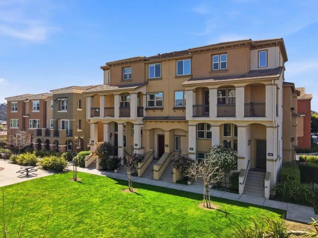 38922 Dandelion Place, Newark, CA 94560