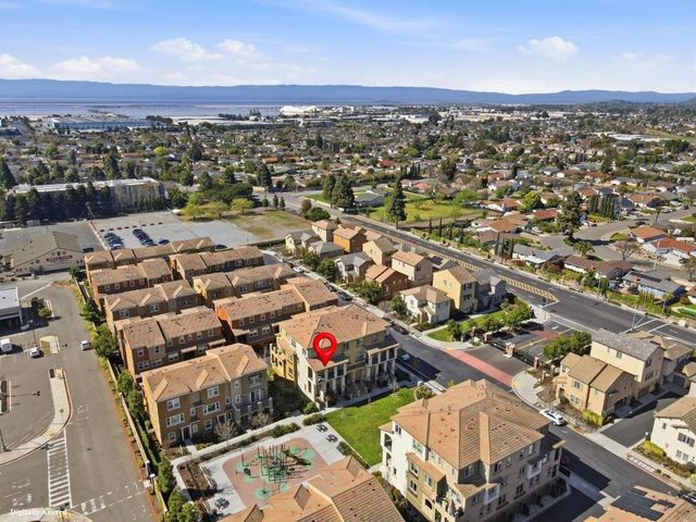 38922 Dandelion Place, Newark, CA 94560