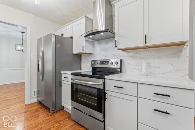 5924 Allisonville, Indianapolis, IN 46220