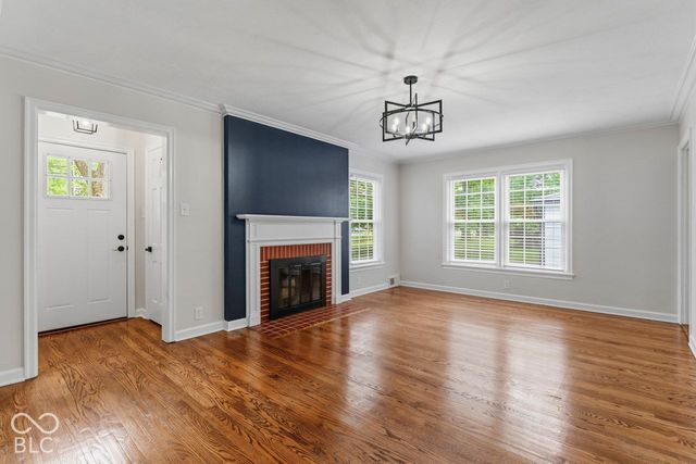 5924 Allisonville, Indianapolis, IN 46220