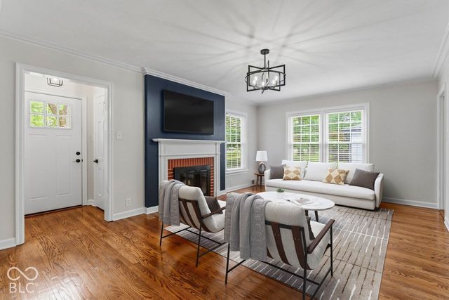 5924 Allisonville, Indianapolis, IN 46220