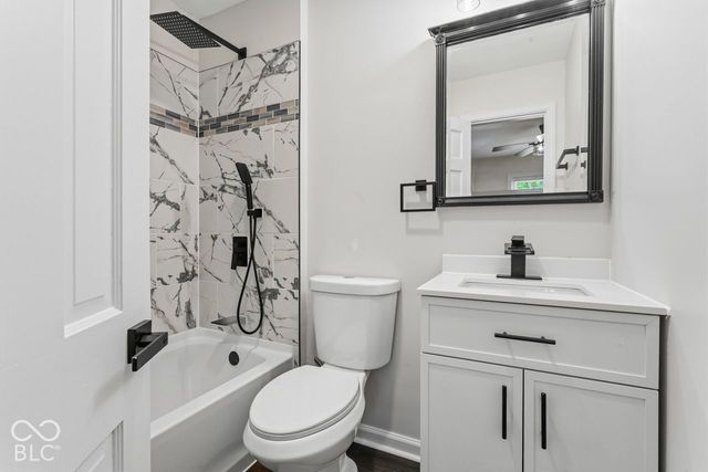5924 Allisonville, Indianapolis, IN 46220