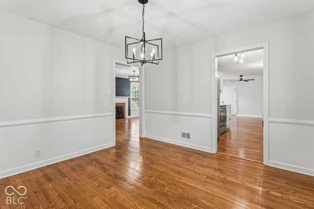 5924 Allisonville, Indianapolis, IN 46220