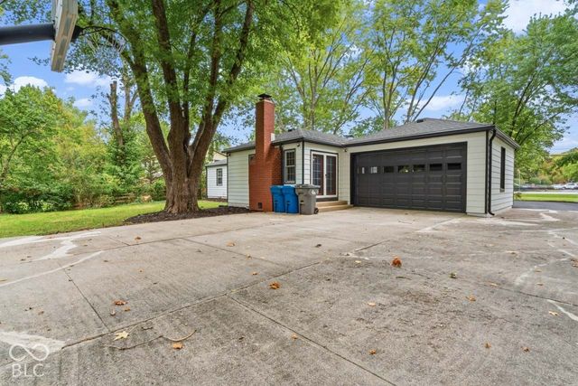5924 Allisonville, Indianapolis, IN 46220