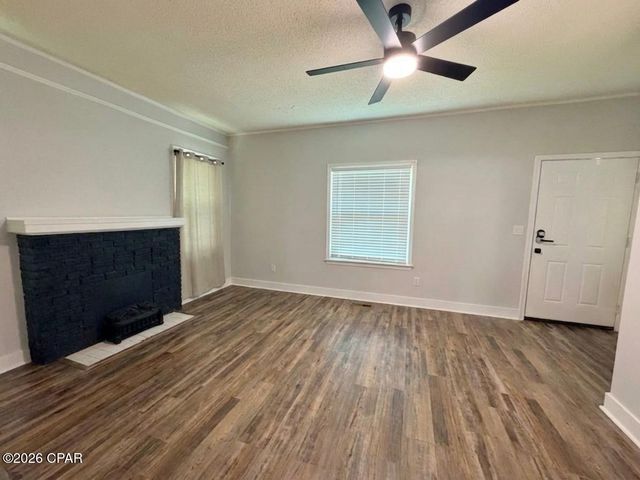 4432 Davis Street, Marianna, FL 32446