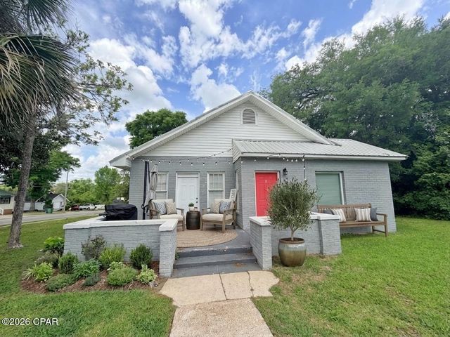 4432 Davis Street, Marianna, FL 32446