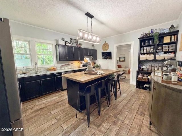 4432 Davis Street, Marianna, FL 32446